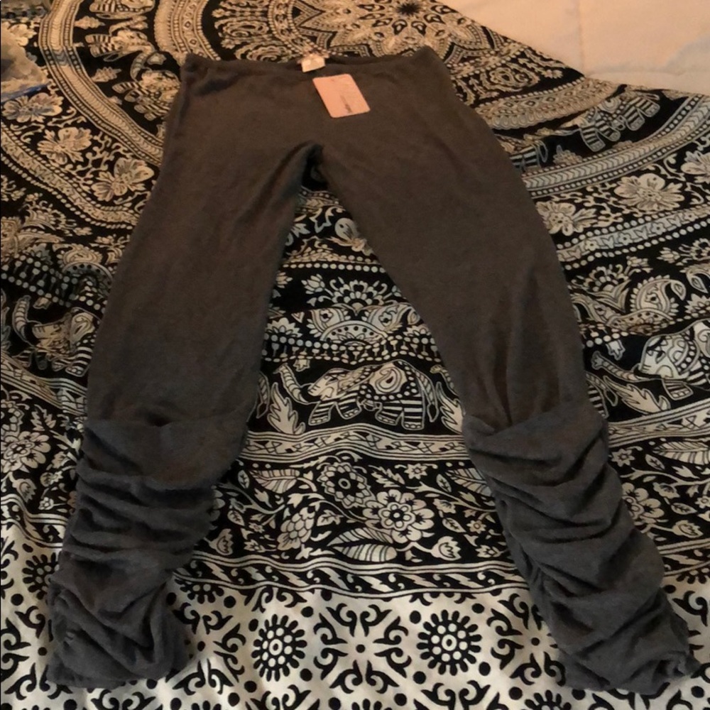 SALLY MILLER COUTURE GIRLS SHIRRED LEGGINGS